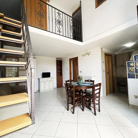 Aurora - Affitti Brevi Italia Apartment