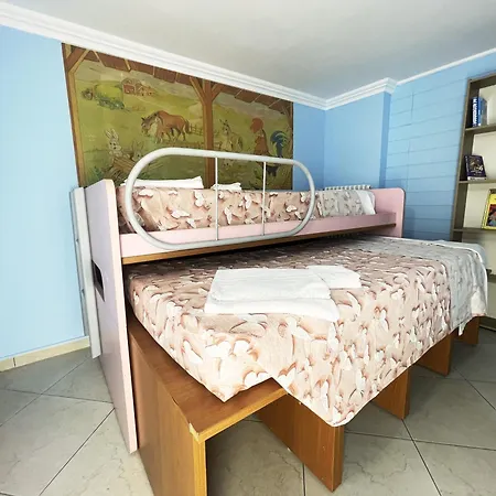 Aurora - Affitti Brevi Italia Apartment *